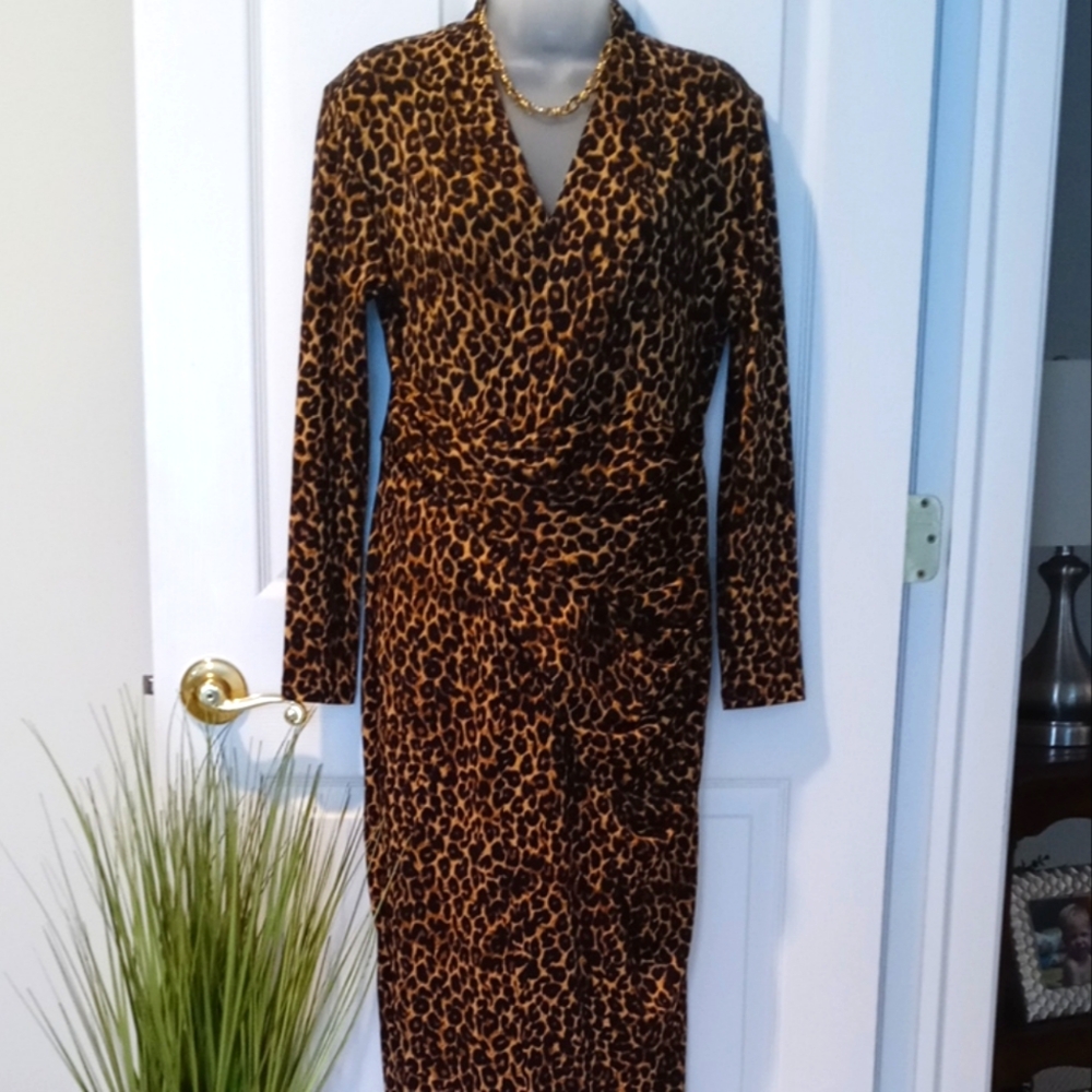 NWOT- Leopard Print Dress